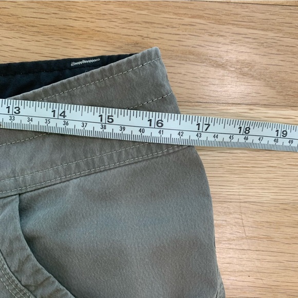 Men’s Kuhl Cargo Style Hiking Outdoor Camping Fishing Shorts Size 32 - Picture 12 of 13